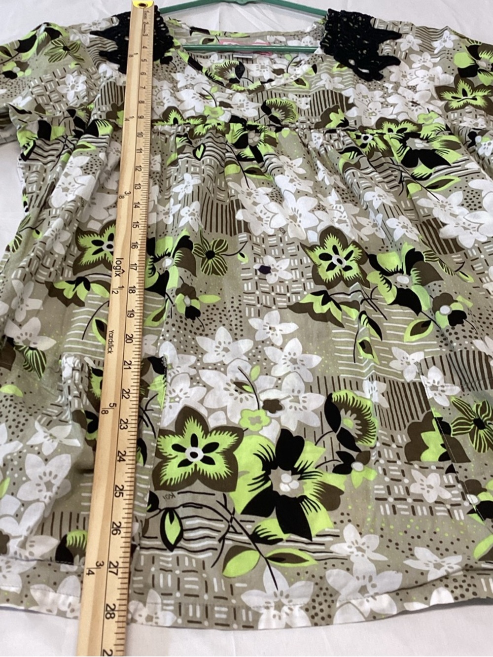 KOI V-Neck Scrub Top with Crochet Shoulders AND PLEATED BODICE. - Picture 11 of 11